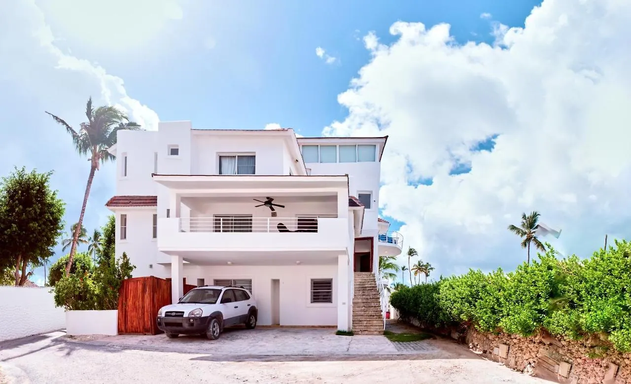 New & Modern 3-Bedroom Apartment On Bavaro Beach Punta Cana